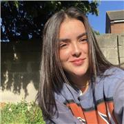 Profesora de Primaria imparte clases de Matemáticas, Inglés, Castellano o Conocimiento del medio para alumnos de esta etapa